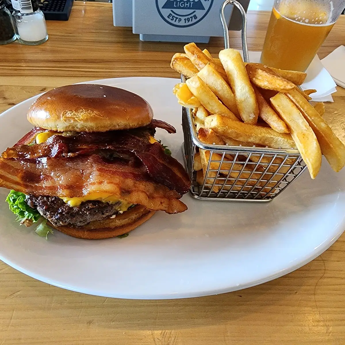 Bacon Cheeseburger