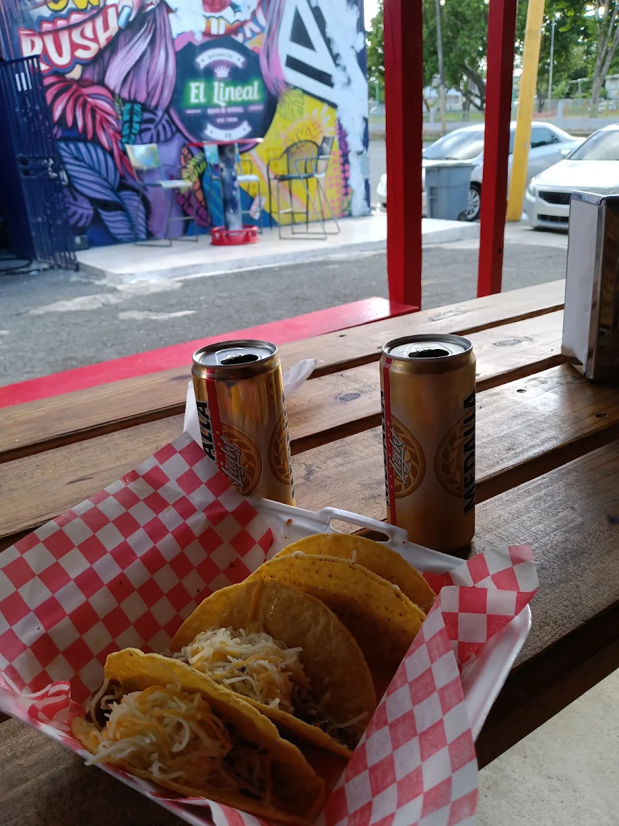 Tacos Y Cervezas