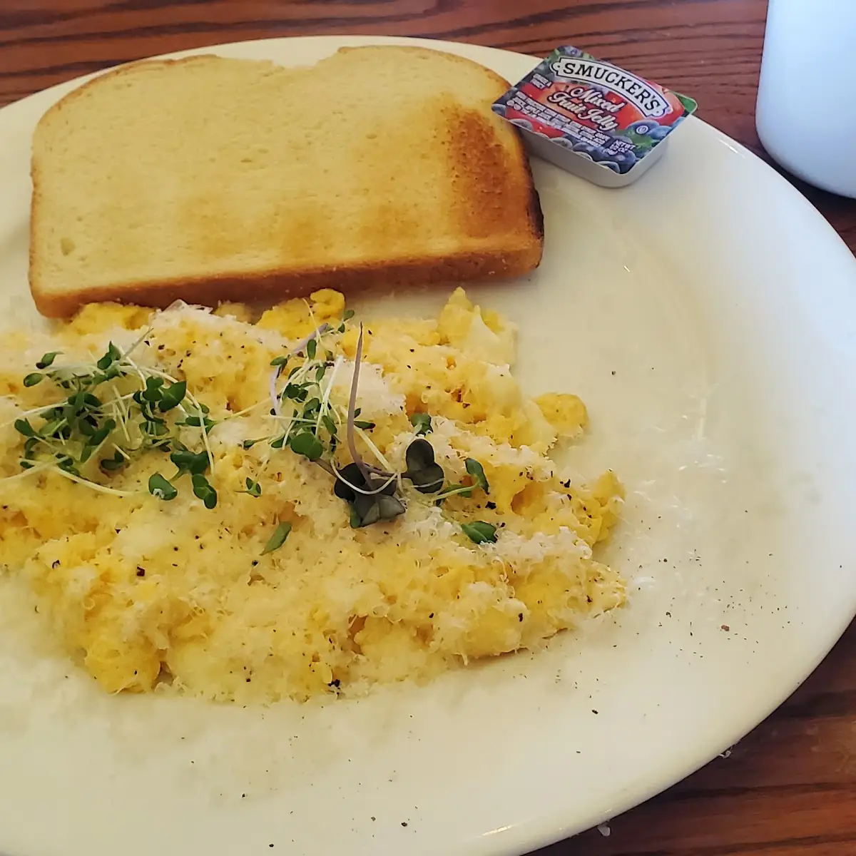 Ricotta Scrambled Eggs