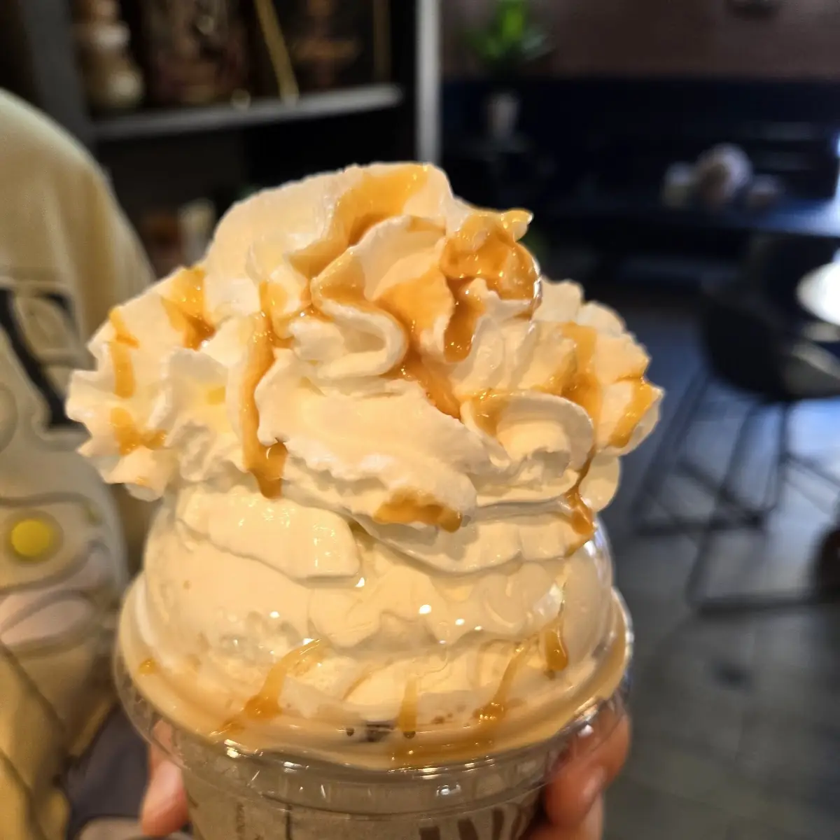 Iced Caramel Macchiato Latte
