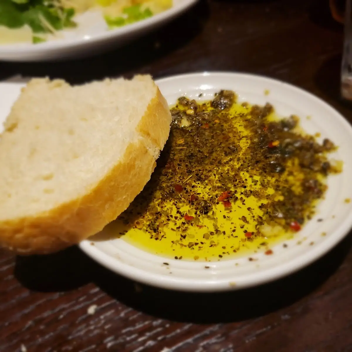 Bread with Dipping Sauce