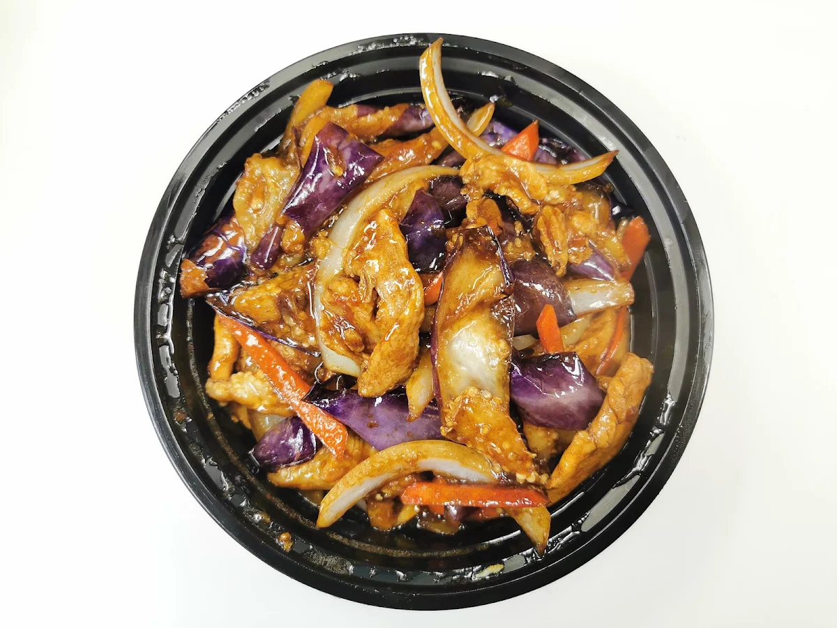 Highlights, Winner House Chinese Food