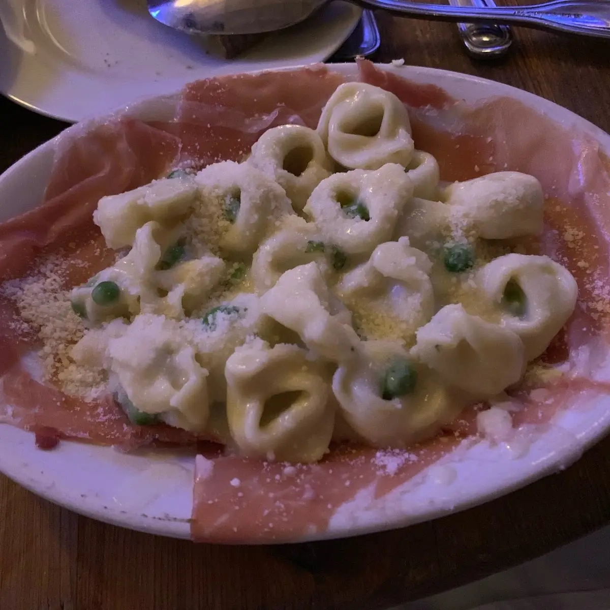 Tortellini Alfredo