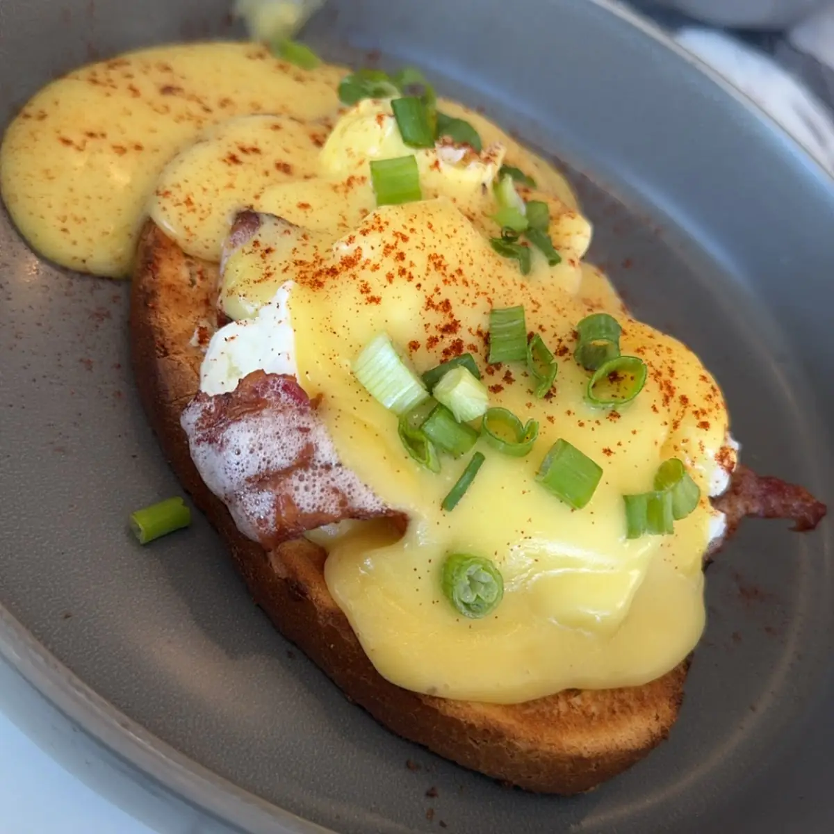 Eggs Benedict