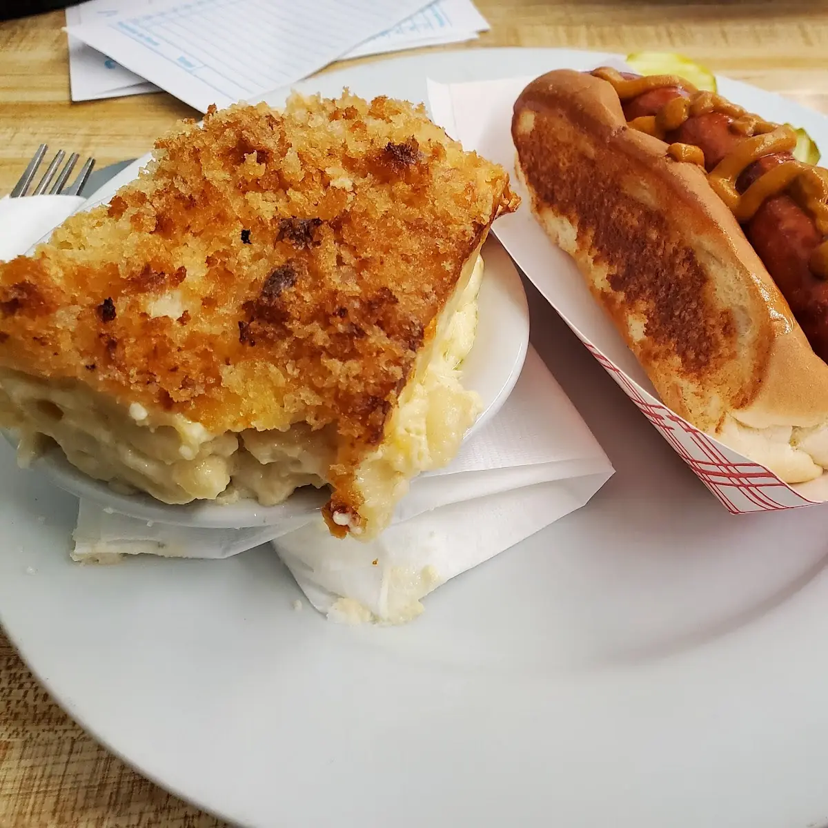 Mac and Cheese with Grilled Hotdog