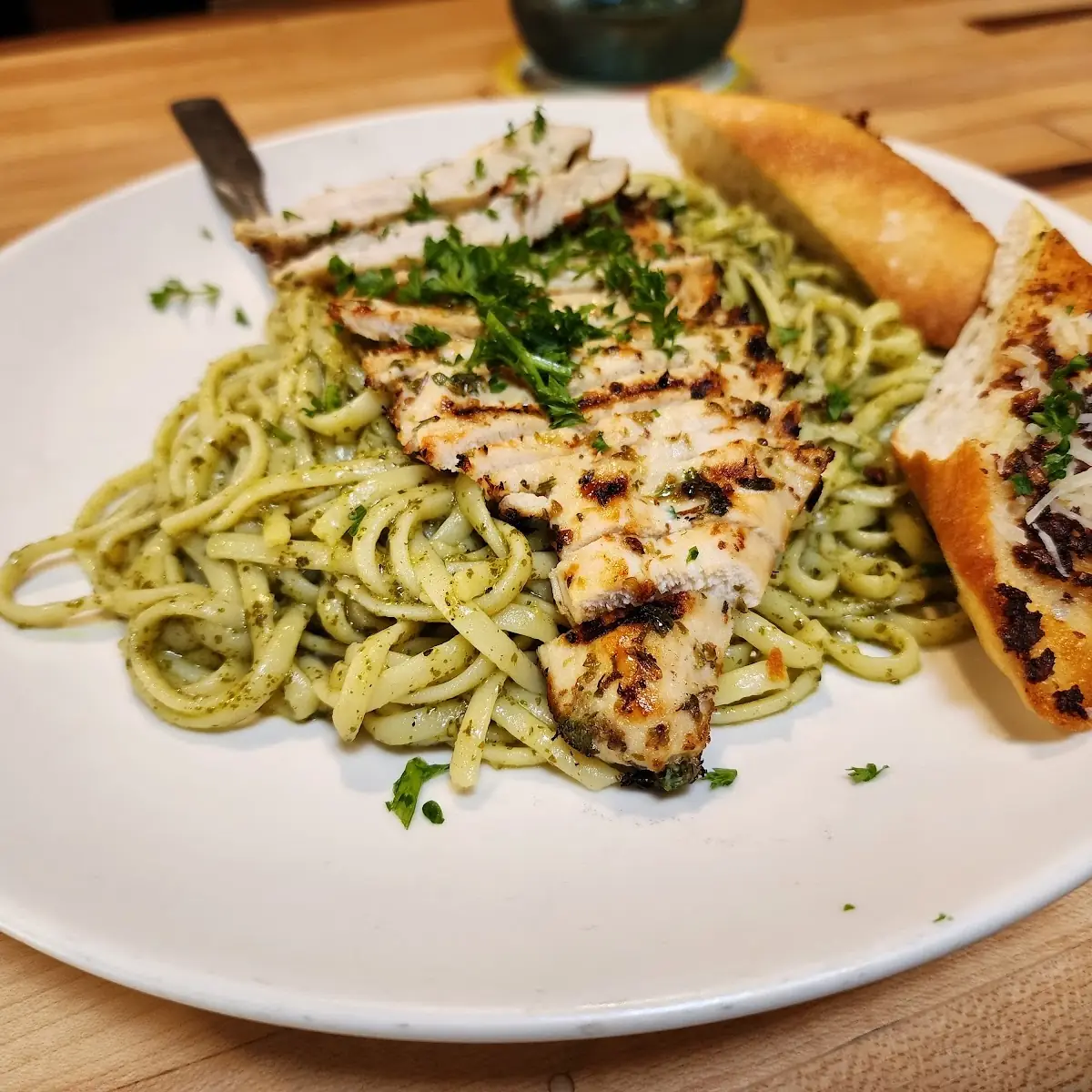 Chicken Pesto Linguini