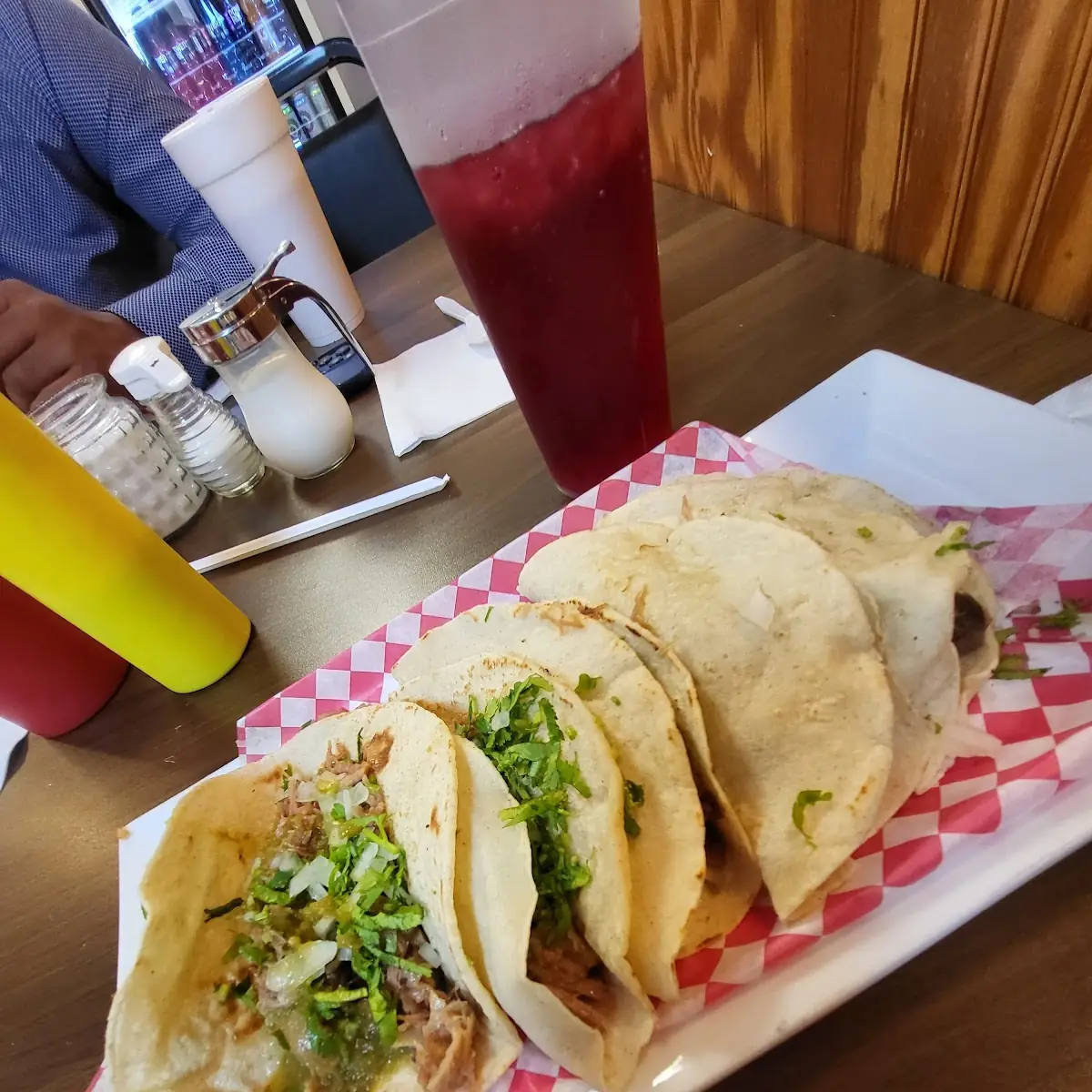 Tacos Surtidos de Carnitas Deliciosos