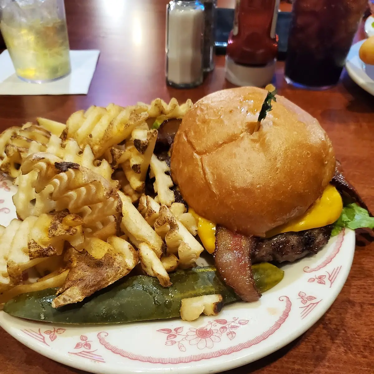 Bacon Cheeseburger