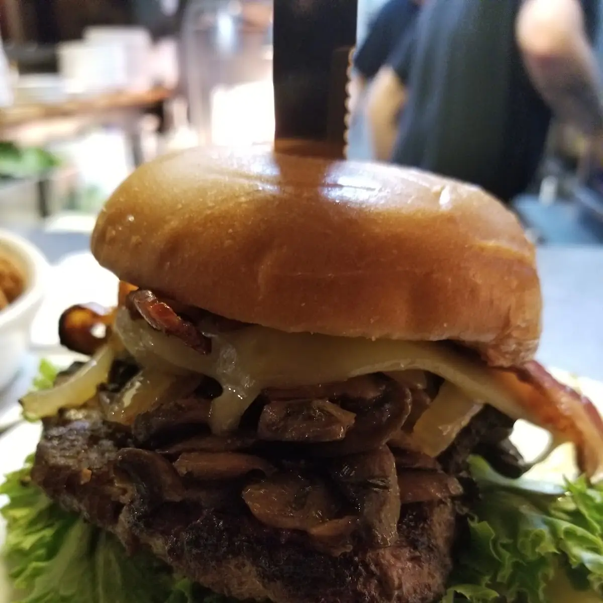 The Pub Burger