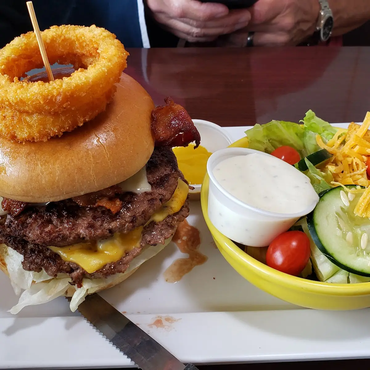 Double Cheeseburger Deluxe w Side Salad