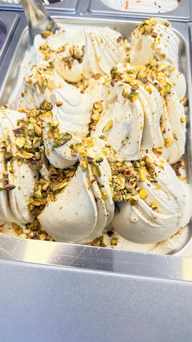 Gelato Cup (5 oz) (2 Flavors)