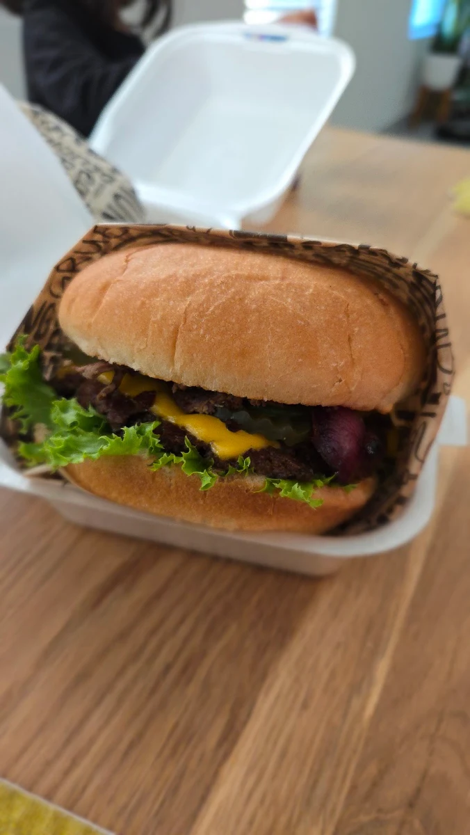 Botr Smash Burger