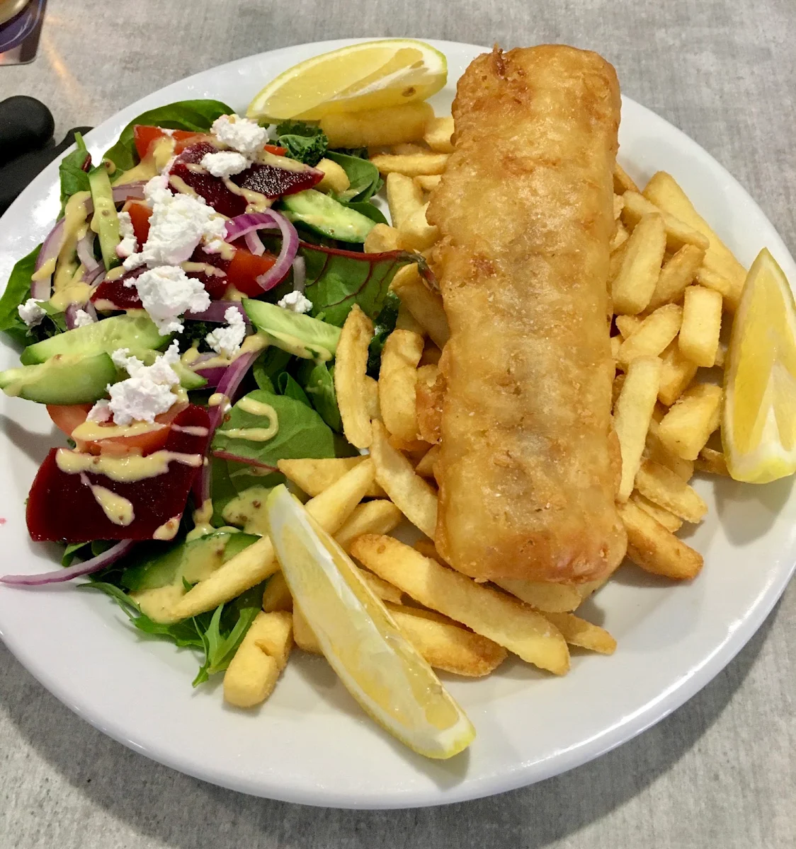 Fish Cocktails & Chips, Tourist Hotel