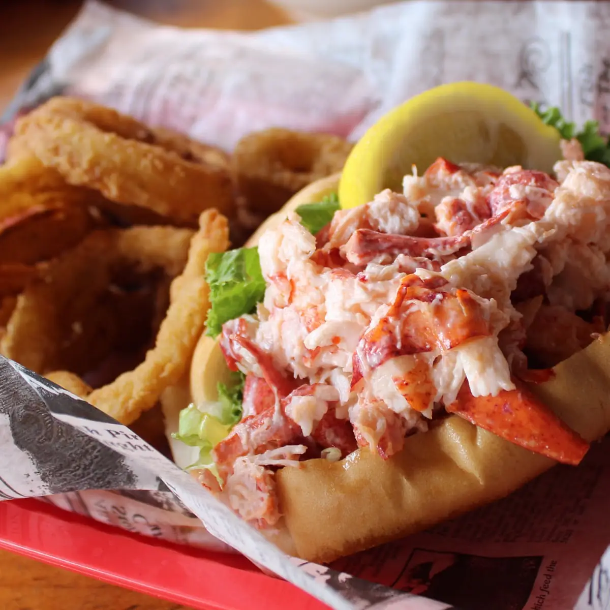 Maine Lobster Roll