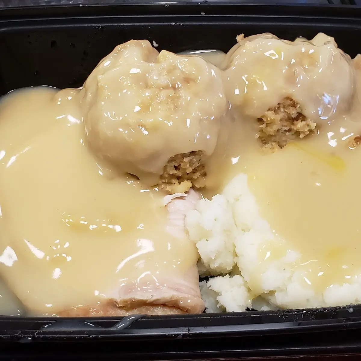 Turkey Cornbread Dressing and Mashed Potatoes with Gravy