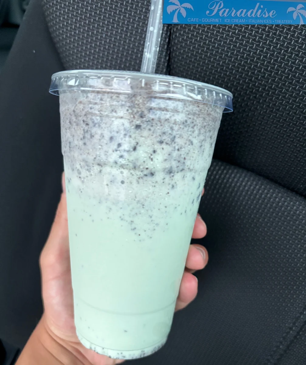 Mint Chocolate Chip Shake