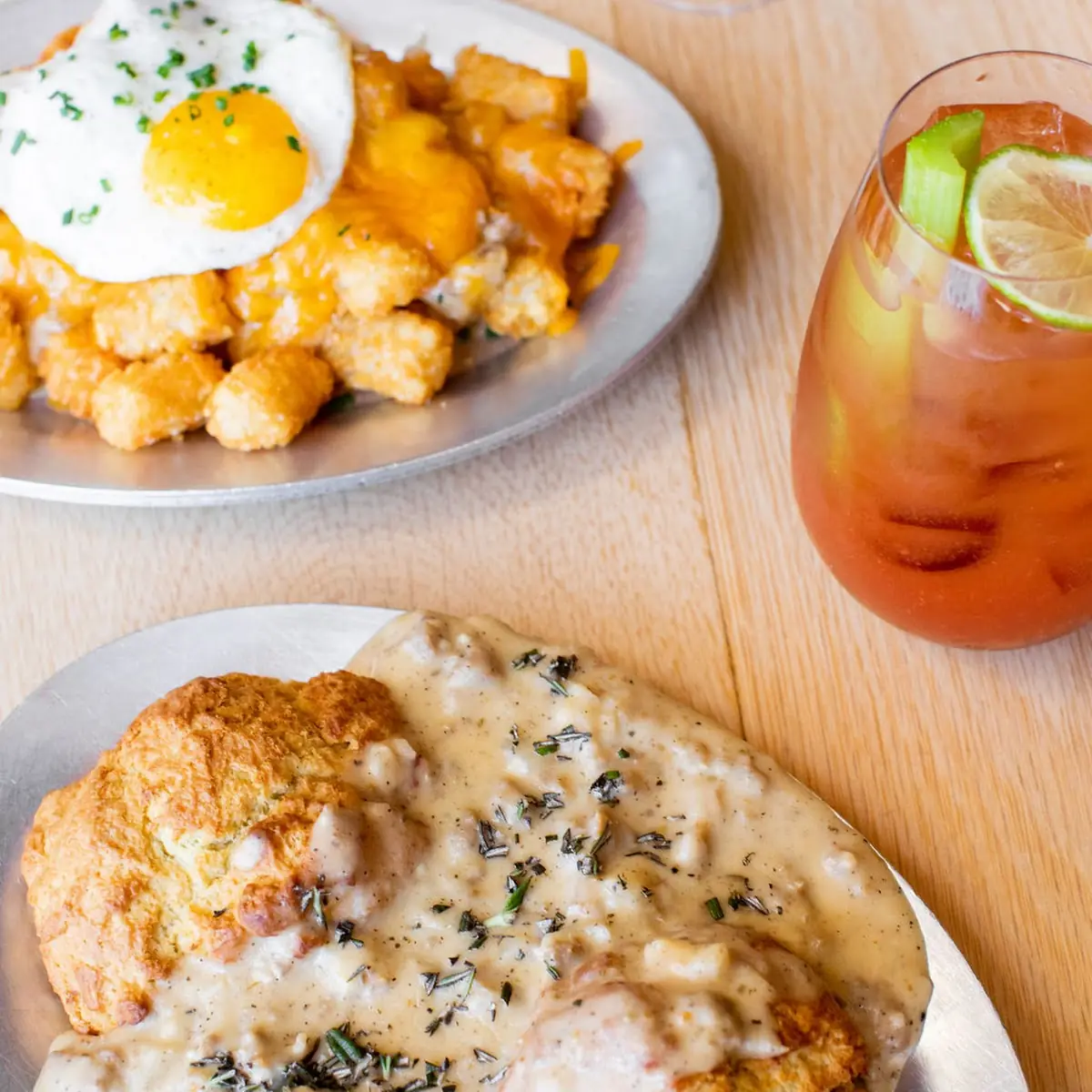 Fried Chicken & Gravy