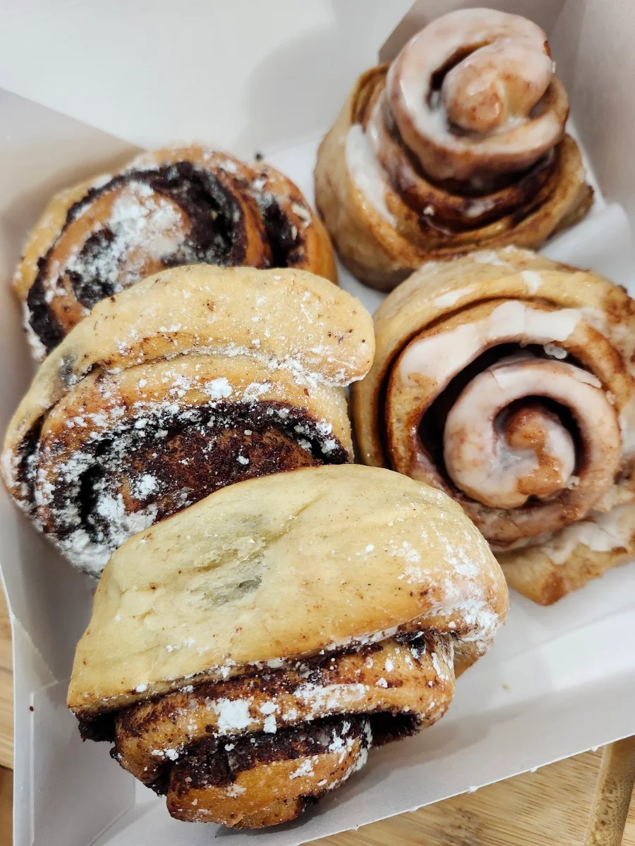 Cinnamon Swirl Pullman K