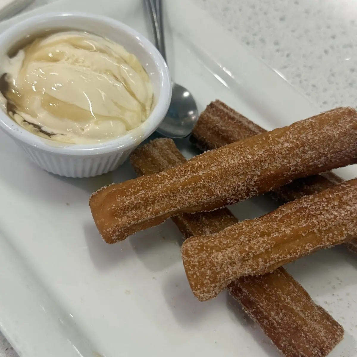 Churros Con Ice Cream
