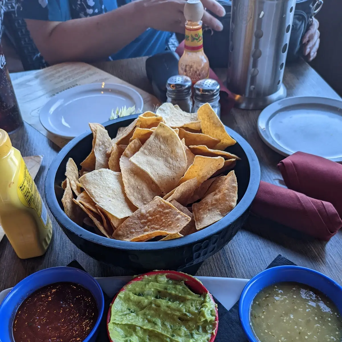 House-Made Corn Tortilla Chips Salsa & Guacamole