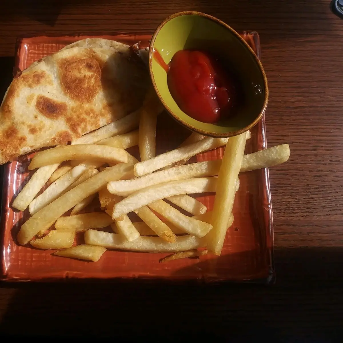 Quesadilla Kids Meal with Fries