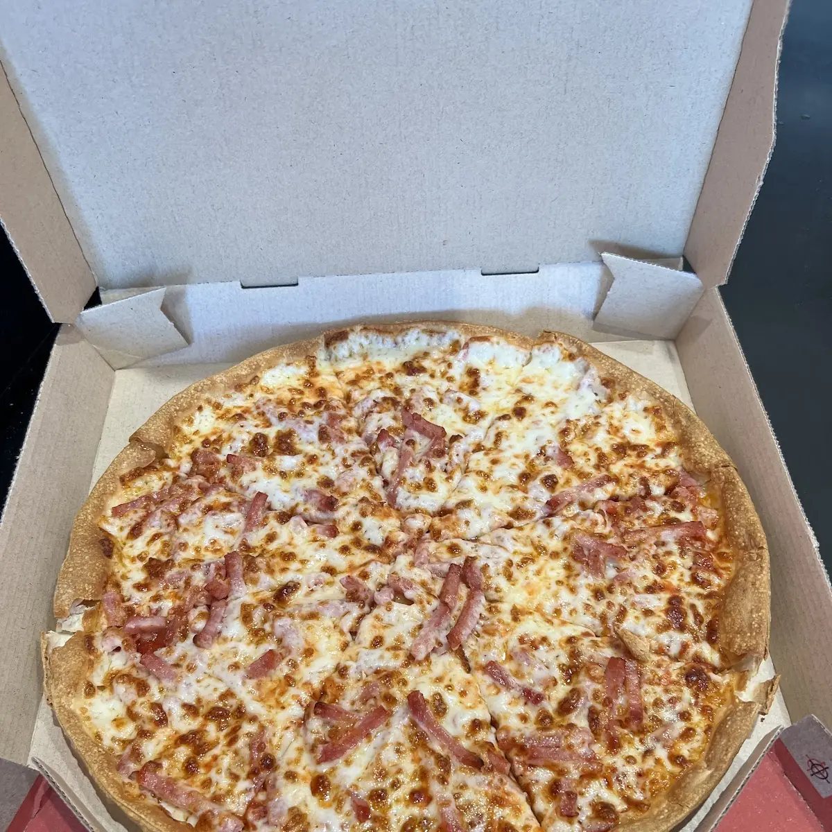 Thin Crust Ham Pizza