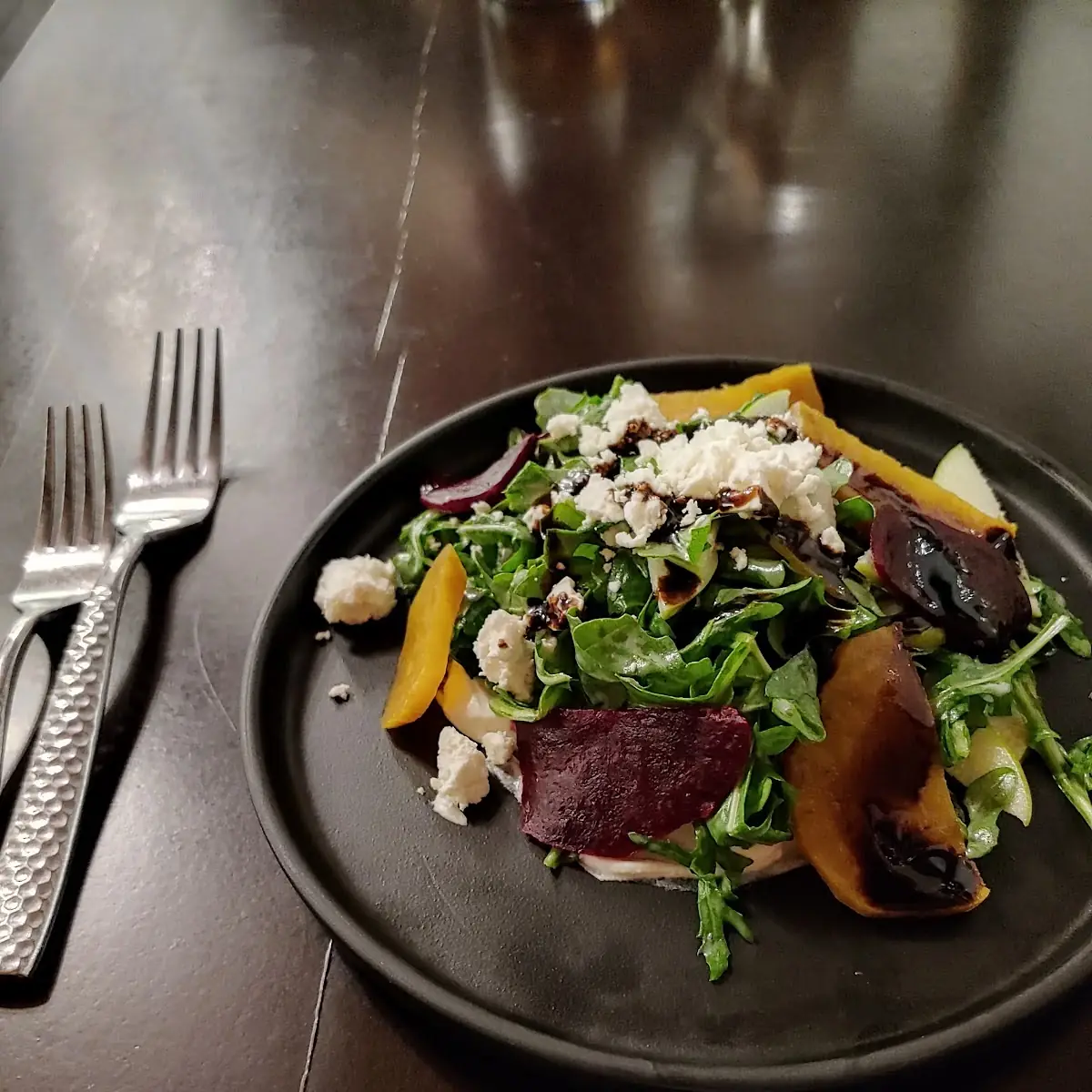 Beet and Arugula Salad