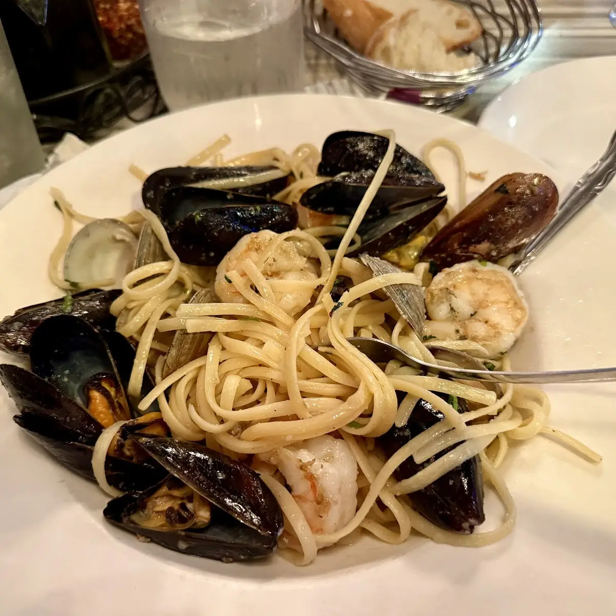 Seafood Linguini