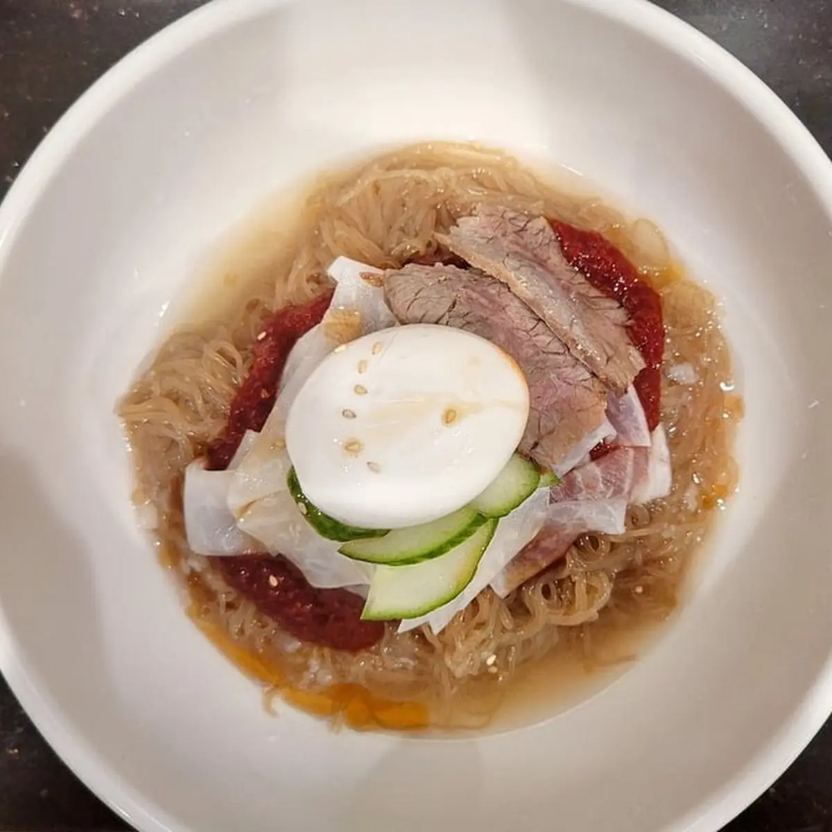 mul naengmyeon 물냉면