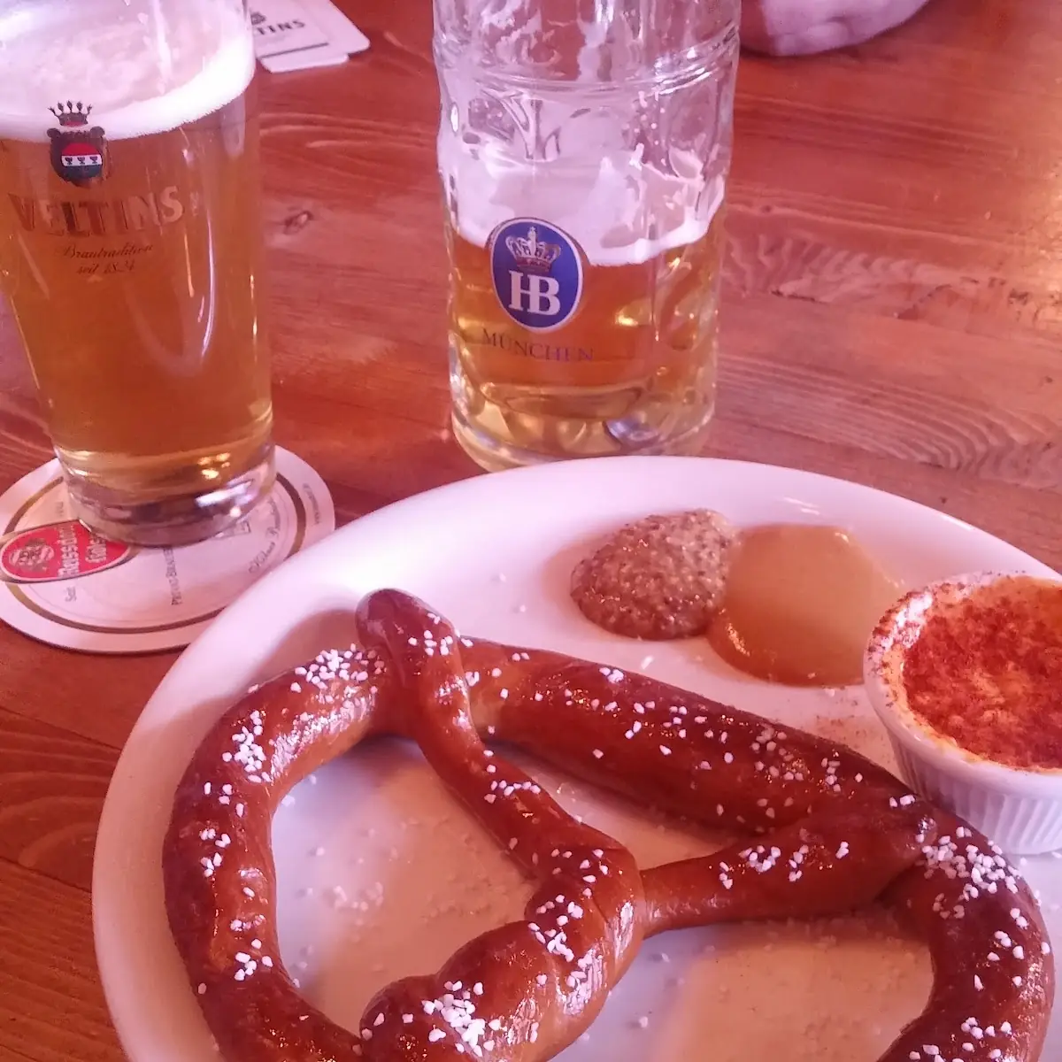 Beer and Pretzel