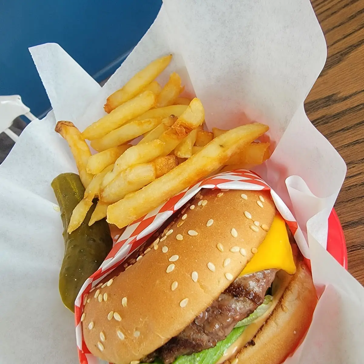 Cheeseburger Combo