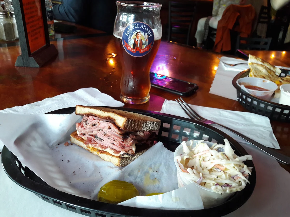 Steiny's Reuben - Pastranni