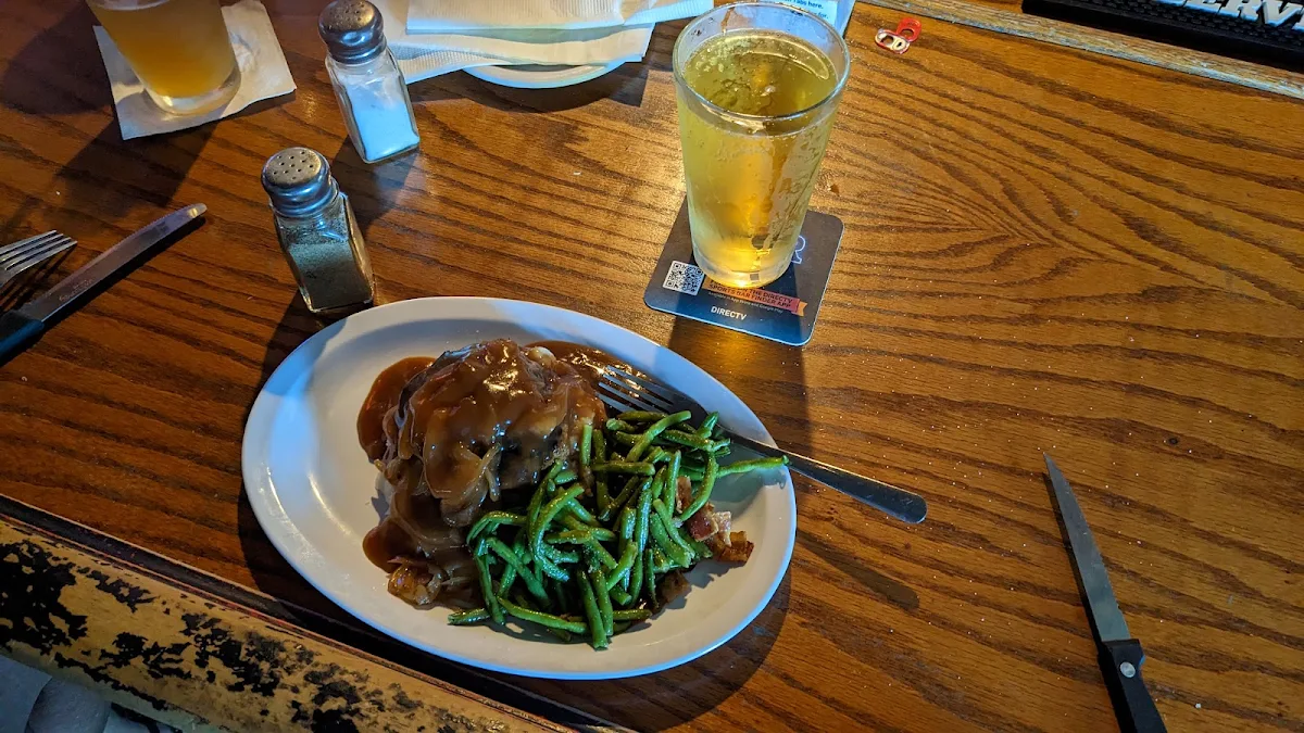 Ground Steak Mashed and Green Beans