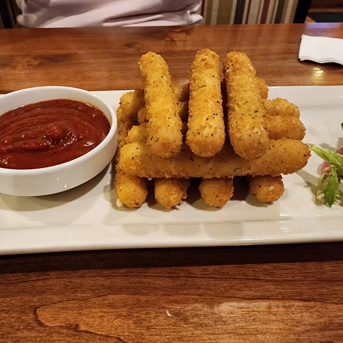 Mozzarella Sticks with Marinara Sauce