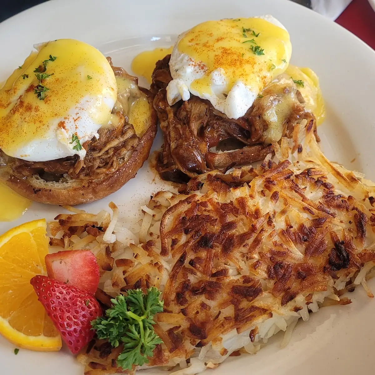 Crab Cake Eggs Benedict