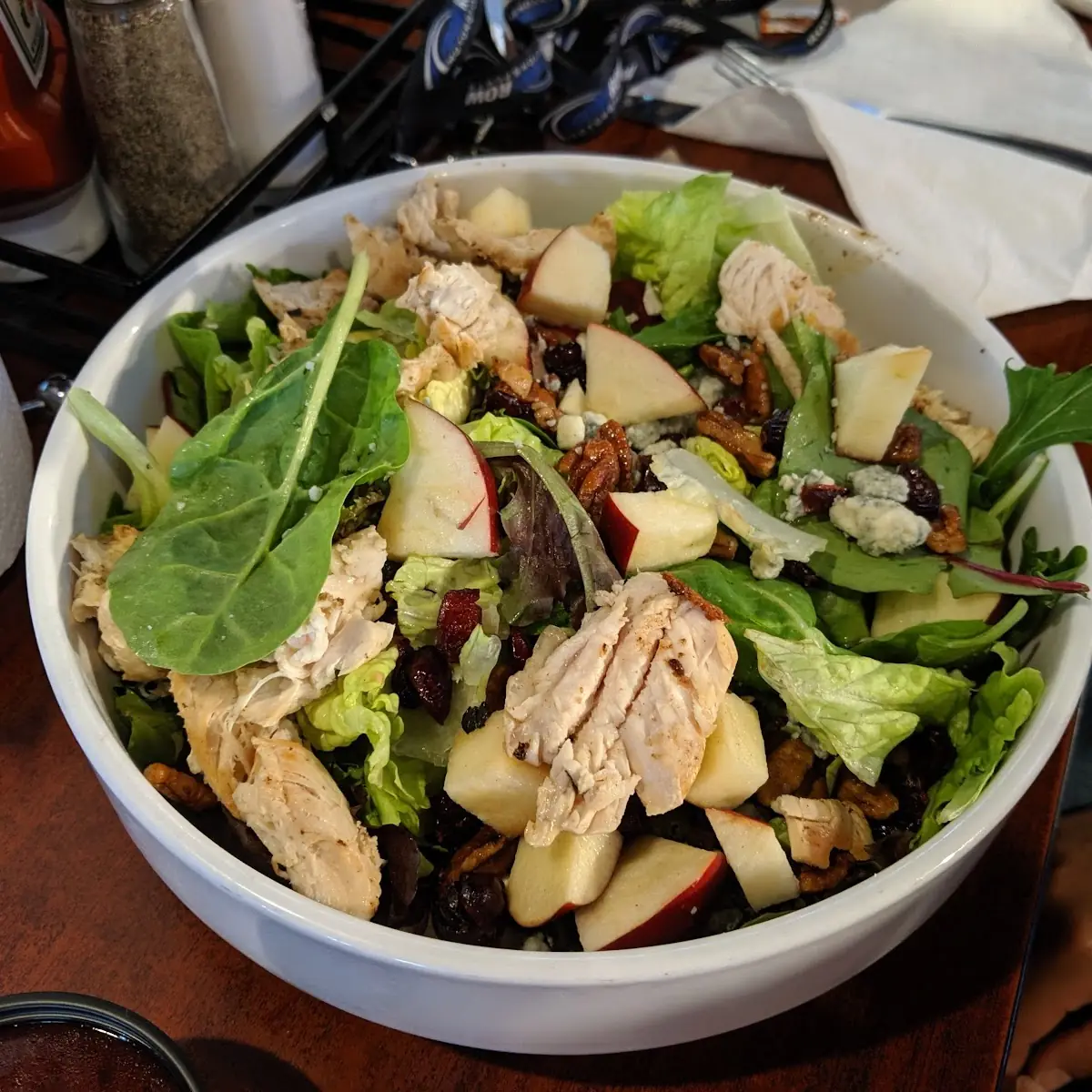 Salad with Grilled Chicken
