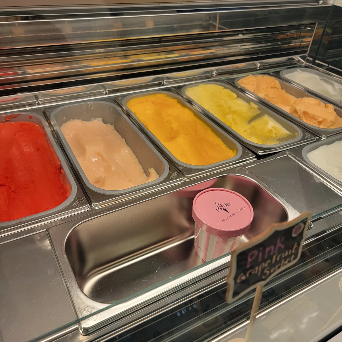 A La Mode Vanilla Pint Single
