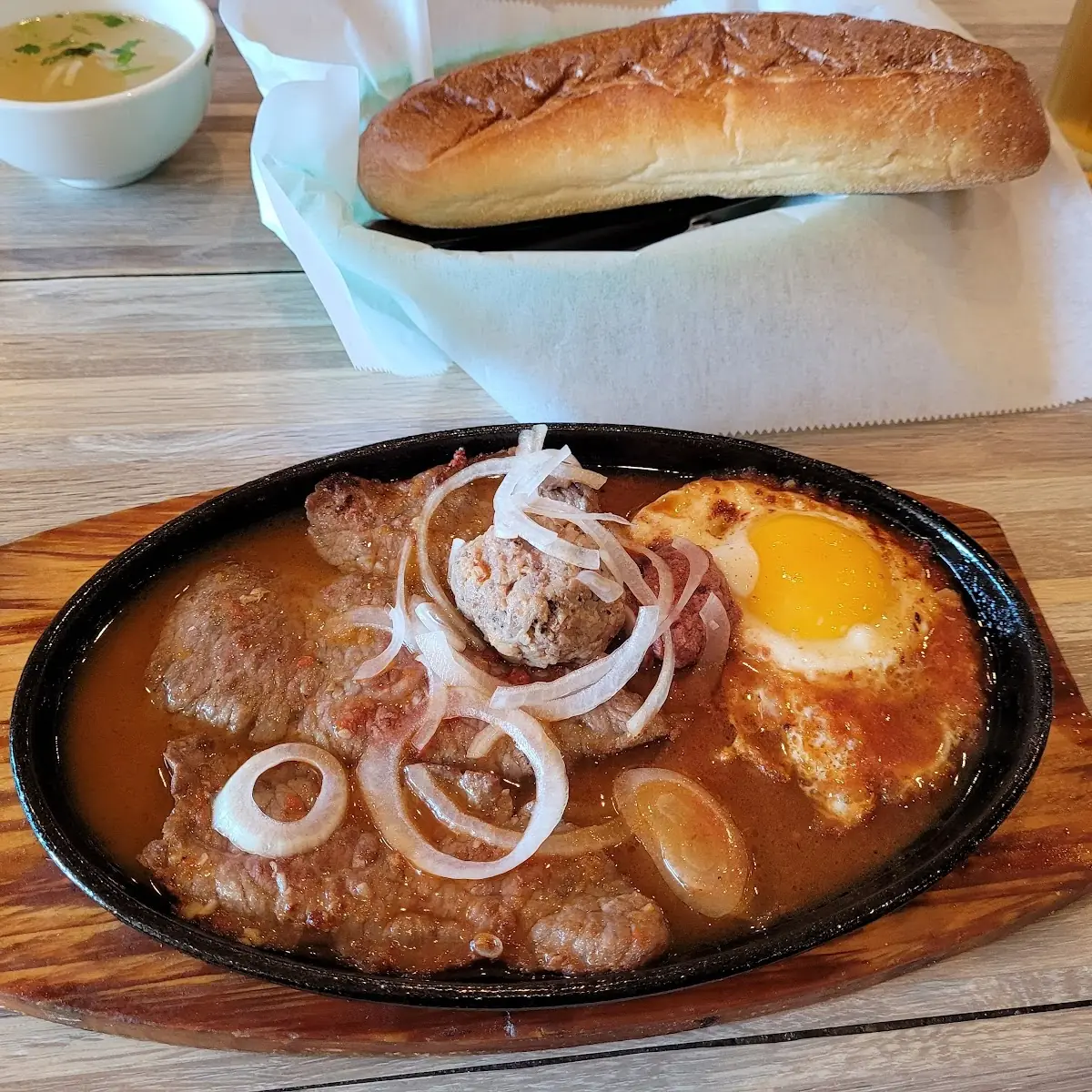 Bò NÉ Vietnamese Beef in Hot Plate