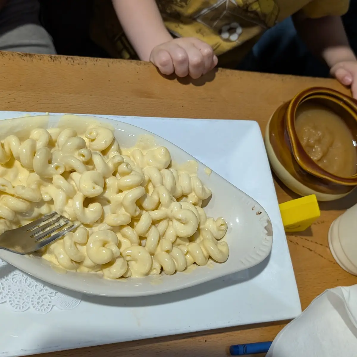 Kids Mac N chz