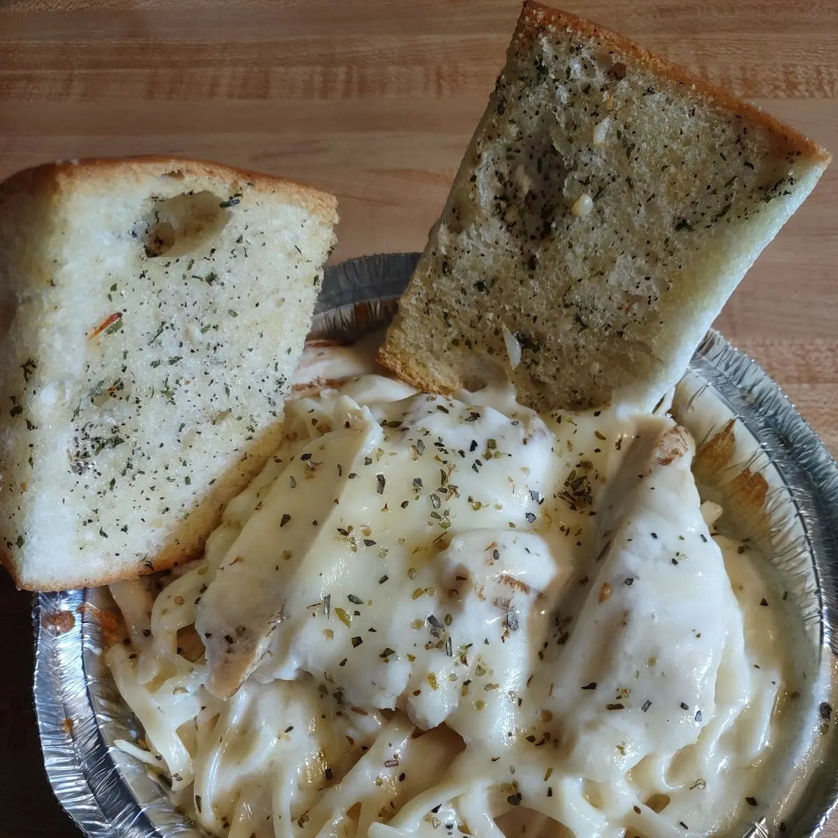 Chicken Alfredo and Garlic Bread