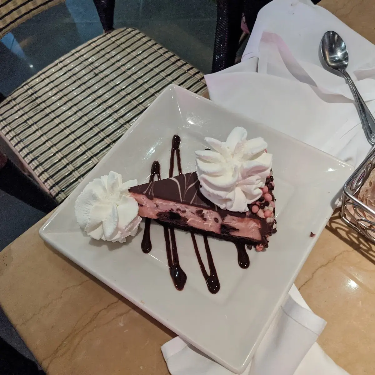 Red Velvet Cheesecake