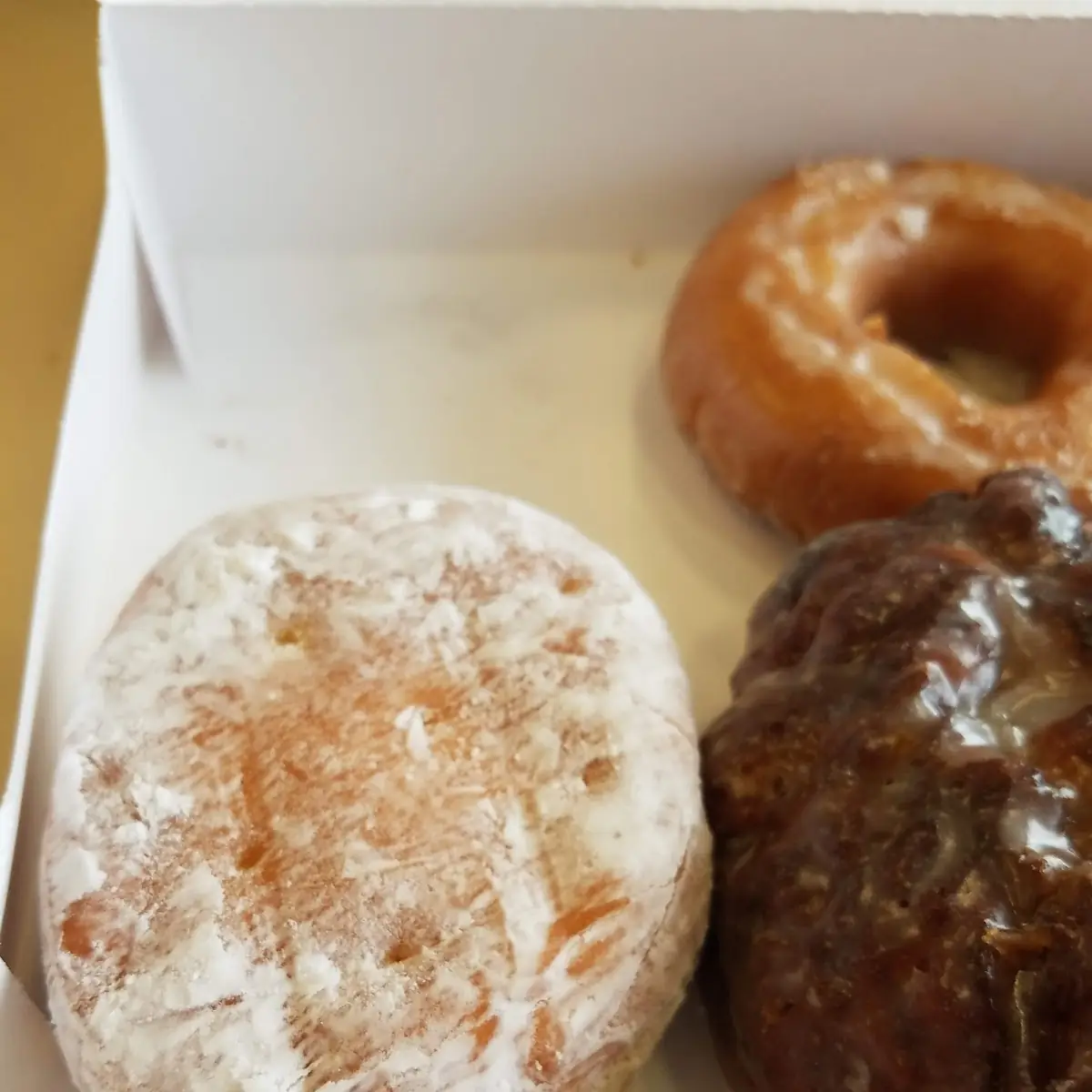 Vanilla Cream Donut