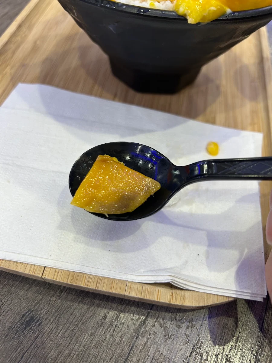 Mango Bingsu, Check-In Corner
