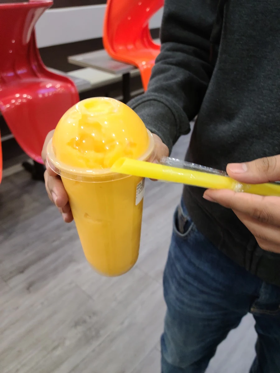 Mango Slush, Check-In Corner