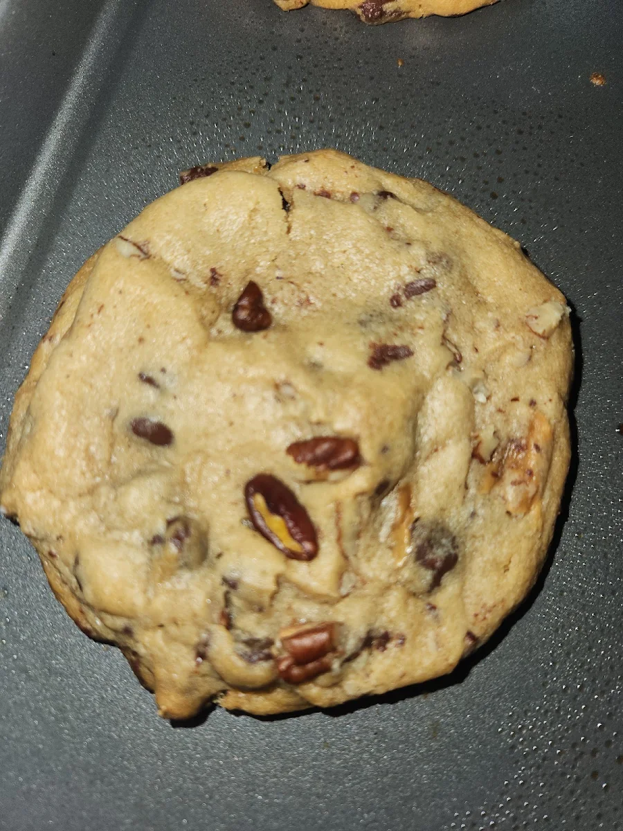 Chocolate Chip Cookie