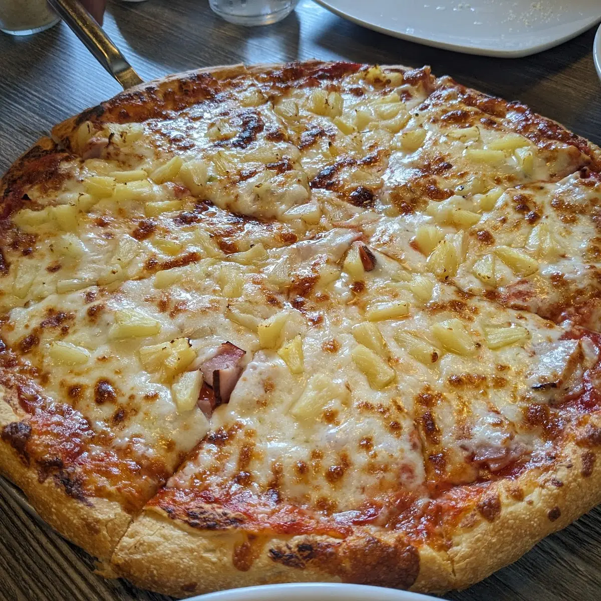 Hawaiian Pizza