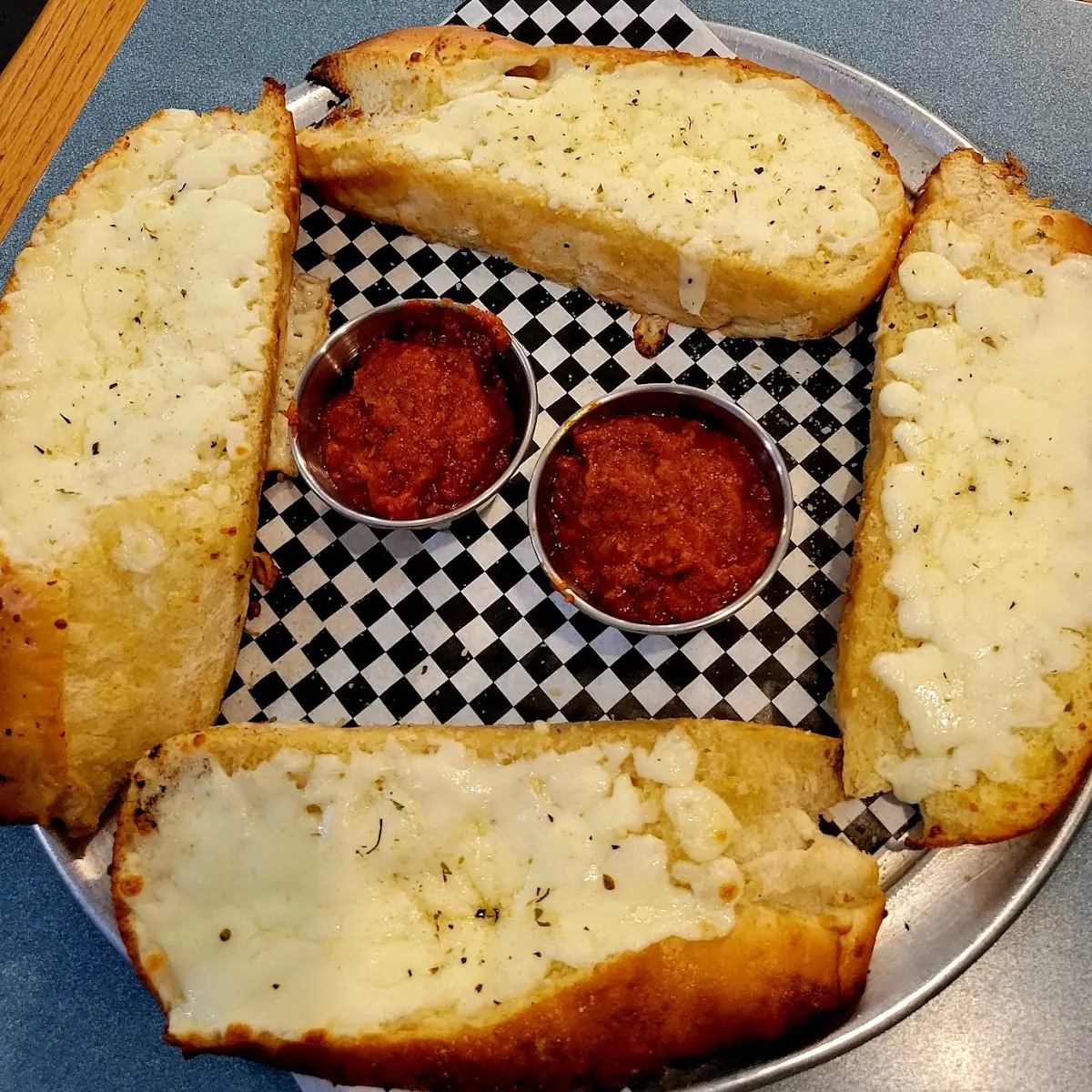 Garlic Cheese Bread