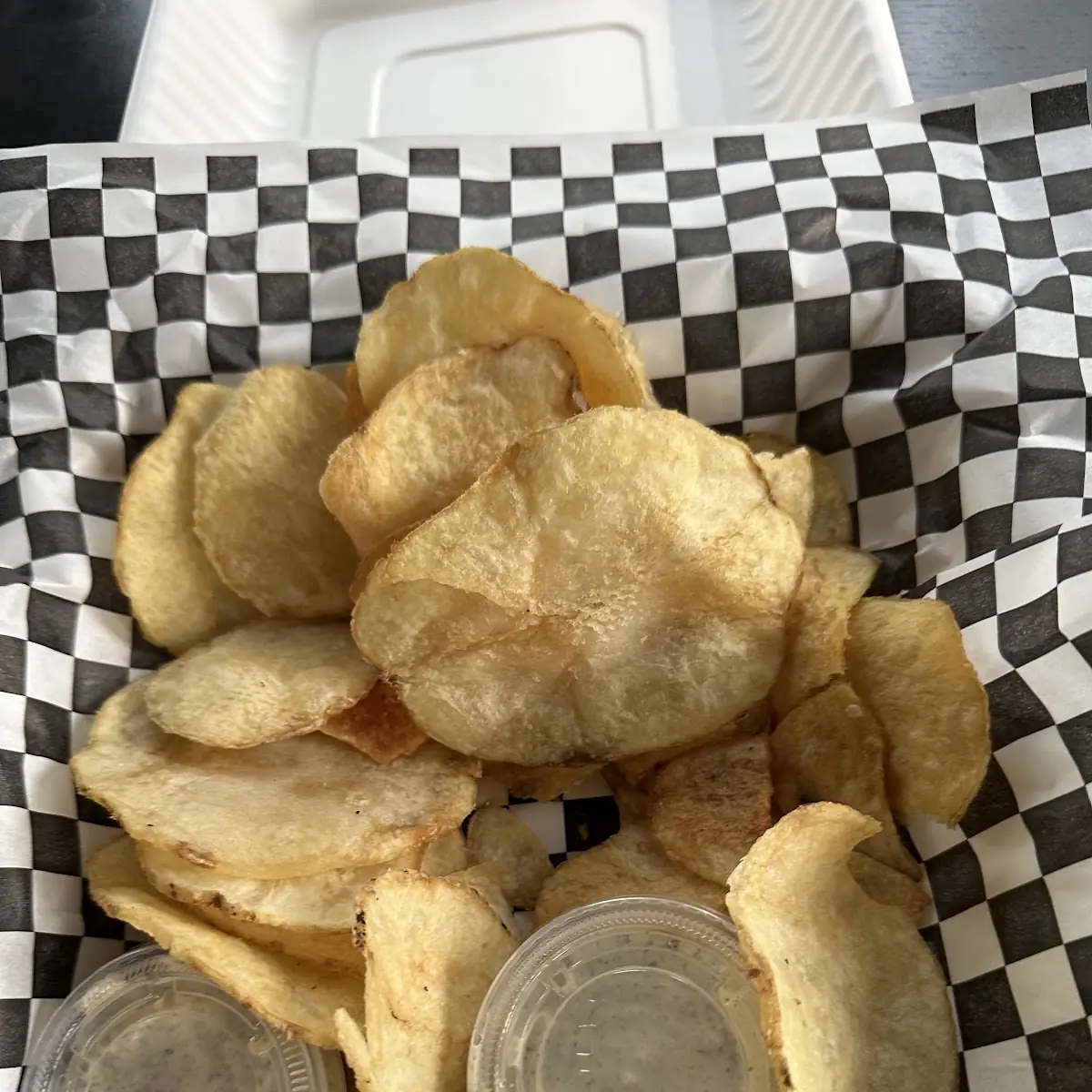 Crispy Potato Chips with Dipping Sauce