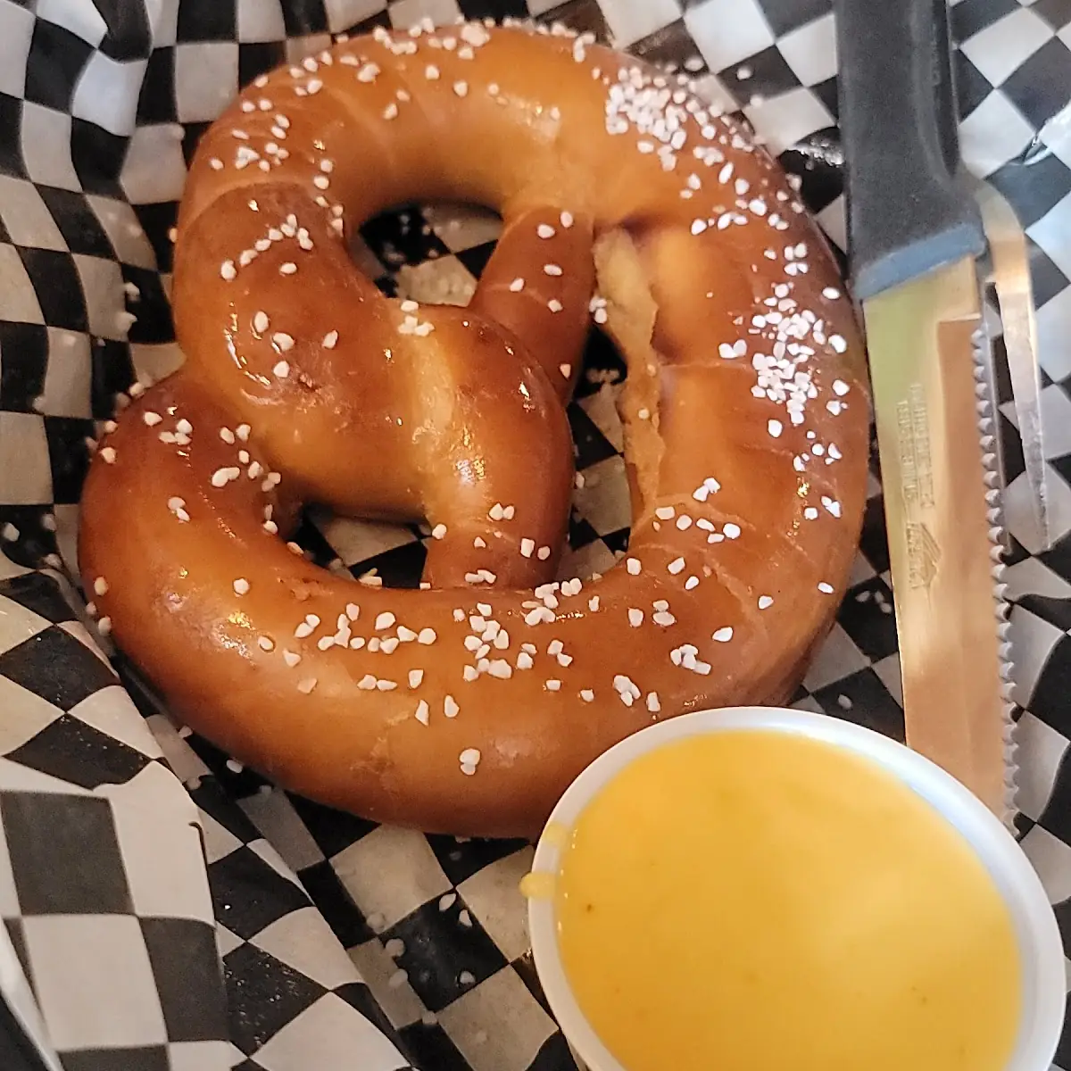Jumbo Pretzel