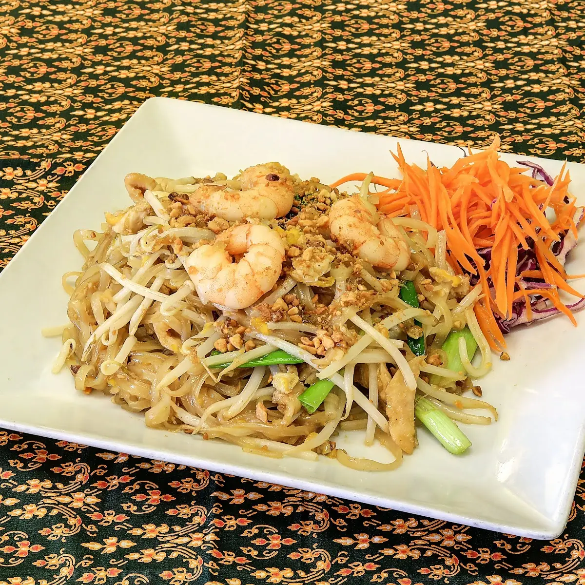 Pad Thai Lunch Special